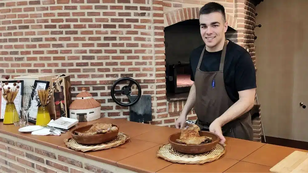 Asador Villa de Frómista (Palencia): el lechazo y la nueva cocina tradicional de Andoni Sánchez